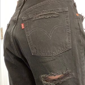 Levi’s black distressed jeans!
